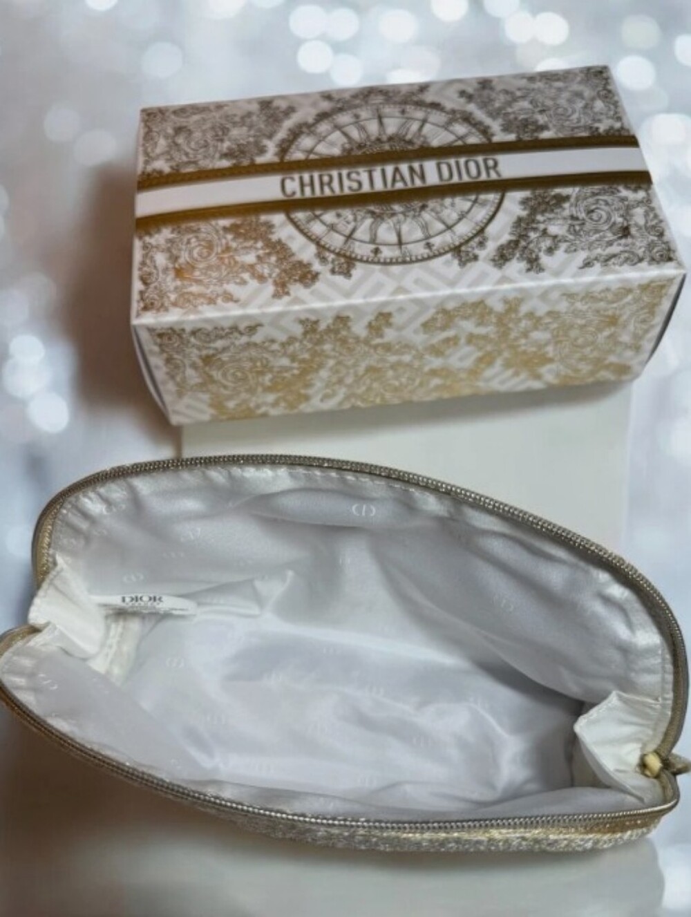 Dior Gold & White Cosmetic Pouch- BRAND NEW IN THE BOX 7"L X4. 5" - Picture 6 of 7